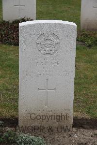 Etaples Military Cemetery - Roe, George Reginald Burdick