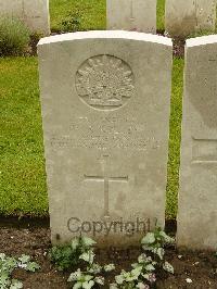 Etaples Military Cemetery - Rolley, William Redfern