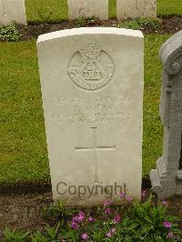 Etaples Military Cemetery - Roper, Fred