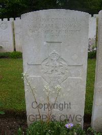 Etaples Military Cemetery - Roper, William Knox