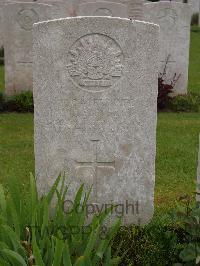 Etaples Military Cemetery - Rose, Frederick Donald
