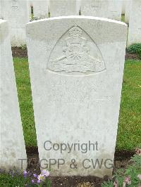 Etaples Military Cemetery - Rowson, William