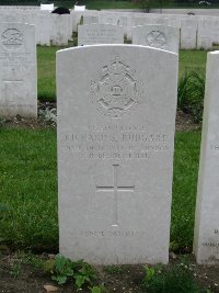 Etaples Military Cemetery - Rudgard, Richard Stanley
