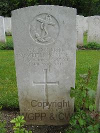 Etaples Military Cemetery - Ryan, Patrick