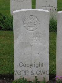 Etaples Military Cemetery - Sabey, Albert John