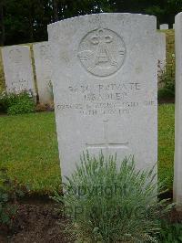 Etaples Military Cemetery - Sadler, Joseph