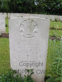 Etaples Military Cemetery - Sampson, Richard Harry