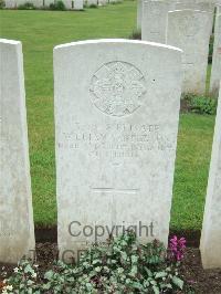 Etaples Military Cemetery - Sanderson, William