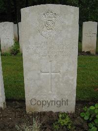 Etaples Military Cemetery - Sandford, Alfred James