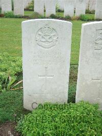 Etaples Military Cemetery - Sawbridge, Harry