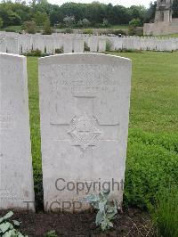 Etaples Military Cemetery - Sawkins, A S