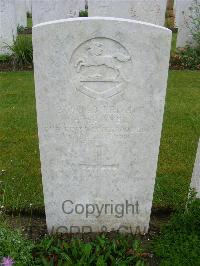Etaples Military Cemetery - Sawyer, Henry
