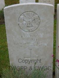 Etaples Military Cemetery - Sayer, Arthur