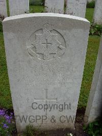 Etaples Military Cemetery - Scott, Charles Walter