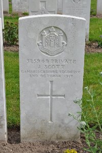 Etaples Military Cemetery - Scott, John