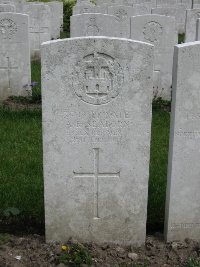 Etaples Military Cemetery - Seaborn, A R