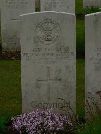 Etaples Military Cemetery - Seymour, William Edwin