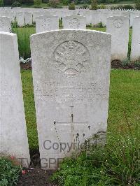 Etaples Military Cemetery - Shacklock, Philip Frank