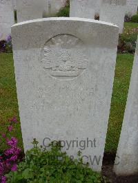Etaples Military Cemetery - Sharrock, Joshua Henry