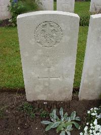 Etaples Military Cemetery - Shave, Alfred