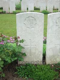 Etaples Military Cemetery - Shearman, J G