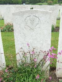 Etaples Military Cemetery - Shepherd, J