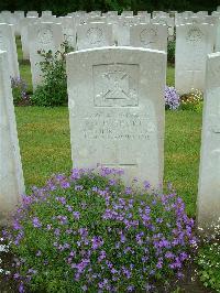 Etaples Military Cemetery - Short, Martin Humphrey