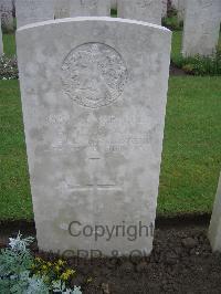Etaples Military Cemetery - Sime, A