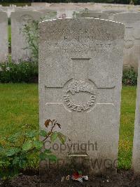 Etaples Military Cemetery - Simms, Frederick