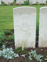 Etaples Military Cemetery - Simpson, Archie Frank