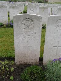Etaples Military Cemetery - Smith, Allen