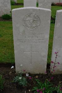 Etaples Military Cemetery - Smith, A