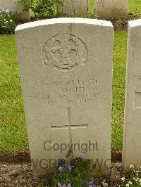 Etaples Military Cemetery - Smith, A