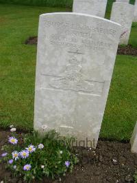 Etaples Military Cemetery - Smith, Clifford