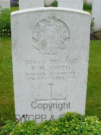 Etaples Military Cemetery - Smith, Frank Morrey