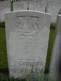 Etaples Military Cemetery - Smith, G