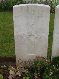 Etaples Military Cemetery - Smith, George