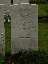 Etaples Military Cemetery - Smith, Leonard