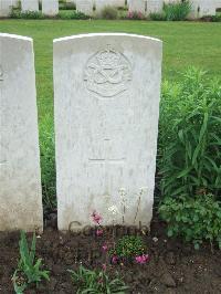 Etaples Military Cemetery - Smith, Samuel