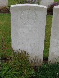 Etaples Military Cemetery - Smith, William