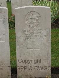 Etaples Military Cemetery - Southwell, H