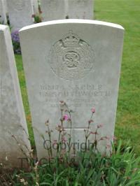 Etaples Military Cemetery - Southworth, James Albert