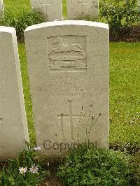 Etaples Military Cemetery - Spacey, Ernest