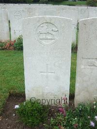 Etaples Military Cemetery - Spencer, W