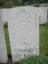 Etaples Military Cemetery - Spinks, James David