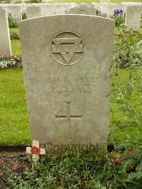 Etaples Military Cemetery - Spinks, The Rev. W. H.