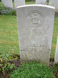 Etaples Military Cemetery - Spooner, R D