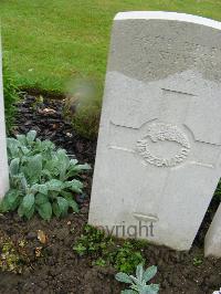 Etaples Military Cemetery - Stevenson, William
