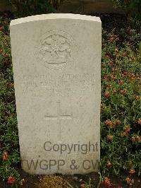 Etaples Military Cemetery - Stanger, Nevill Bentlif