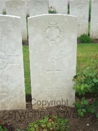 Etaples Military Cemetery - Stanlake, Frederick Walter